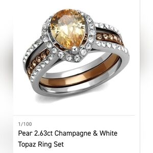 Elegant Silver and Gold Pear-Cut Ring